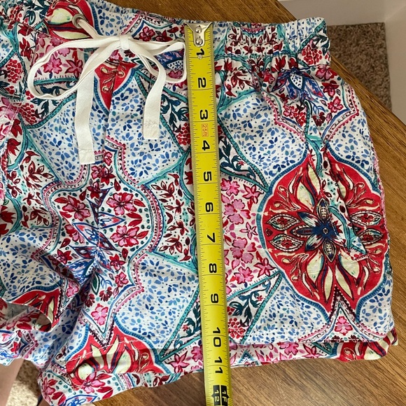 3/25$ 🛒 Boho drawstring shorts - Picture 7 of 8